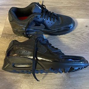 NIKE Air Max 90 Premium Sneaker